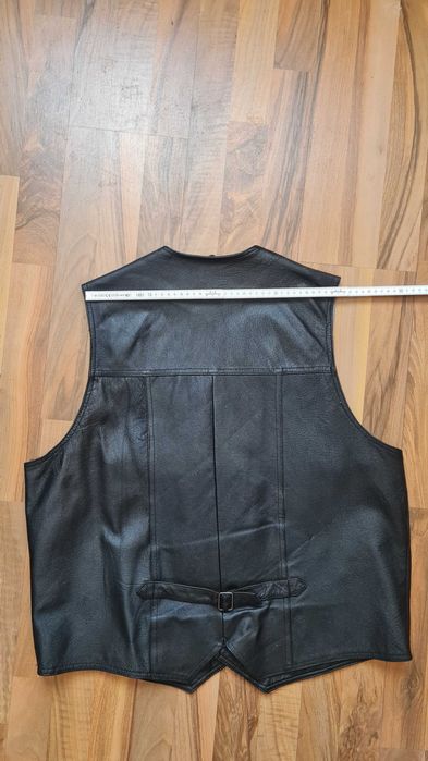 Мъжки елек от естествена кожа