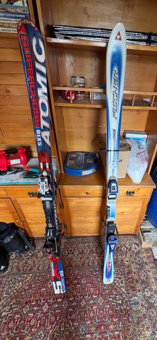 Vand schiuri Atomic & Fischer 167 cm