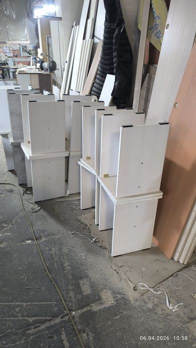 Табуретки крепкие, новые