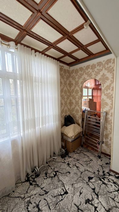 Kvartira sotiladi 3 xonali
