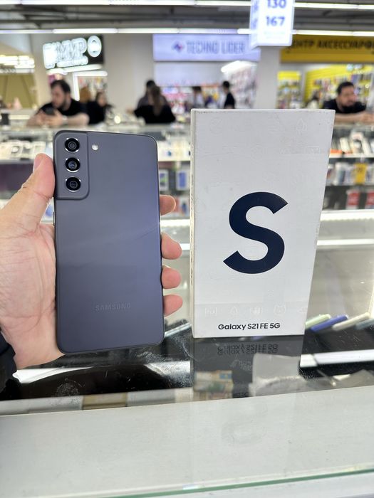 Samsung s21 fe как новый 256