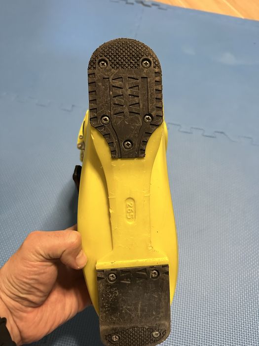 Ski copii head 127 cm, clapari 265