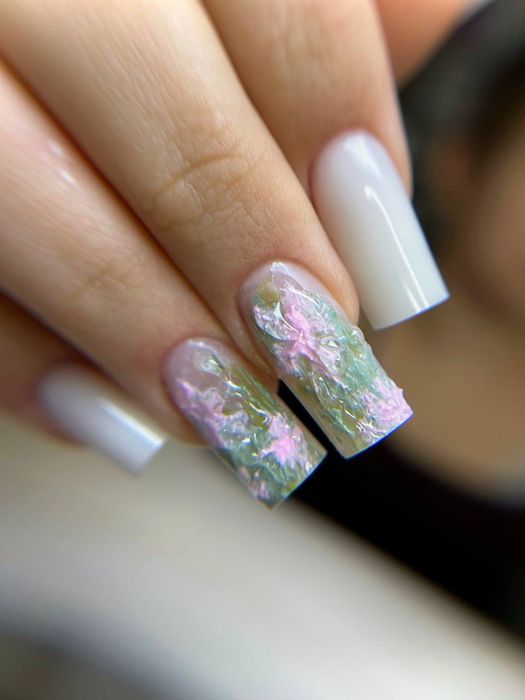 Наращивание ногтей