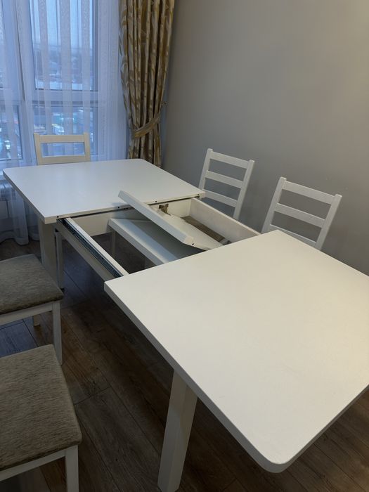 Продам кухонный стол