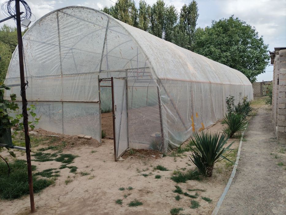 Шахарга Якин участка сотилади