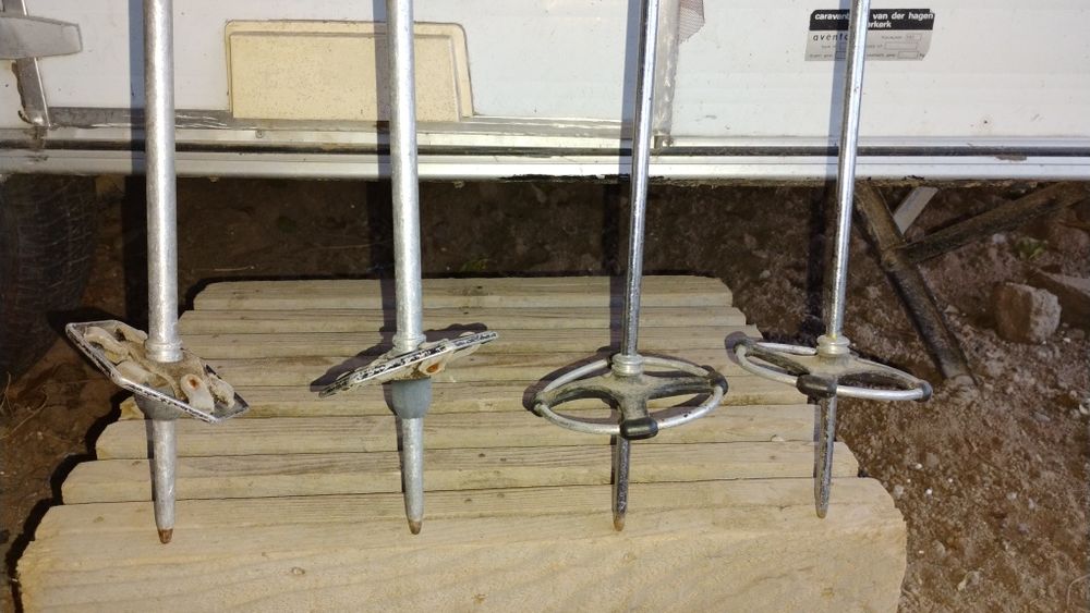 Bete schi vechi vintage