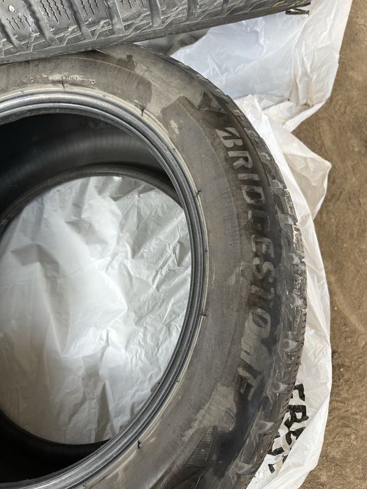 Зимние шины 285/50/20