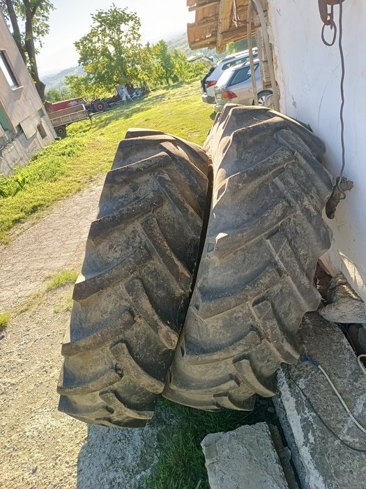 Cauciucuri 16.9 - 34