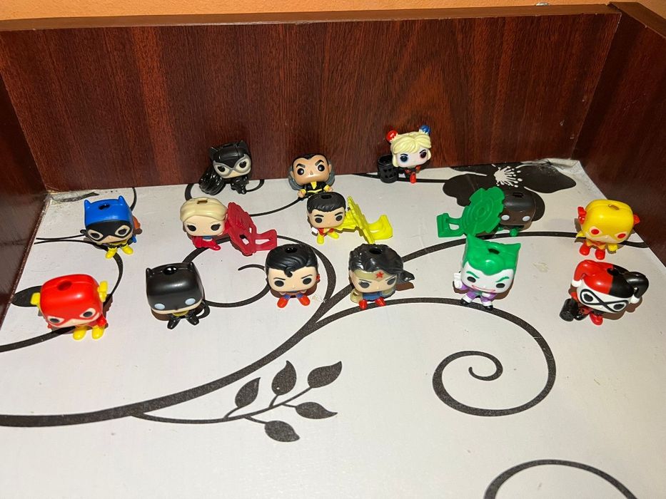 Figurine DC ,intreaga colectie 
Uită-te și în celelalte an
Uită-te și