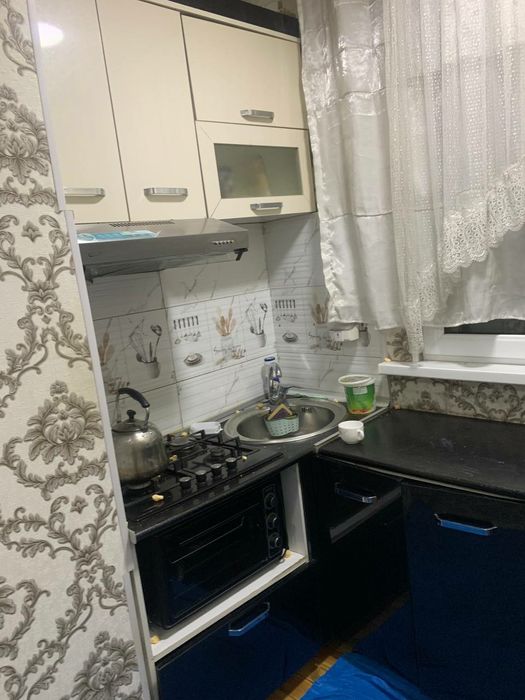 2Xona 3 xona qlngan yevro remont 2chi  qavat 4 etajli dom