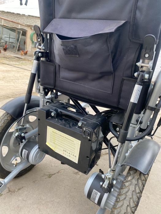 Инвалидный коляска