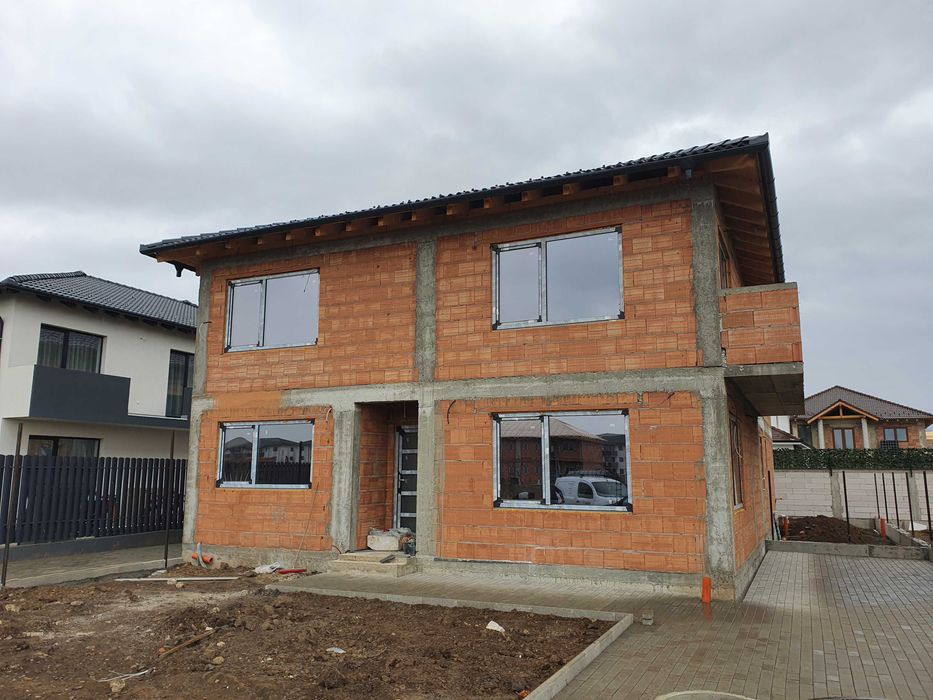 Amenajari interioare si exteriare