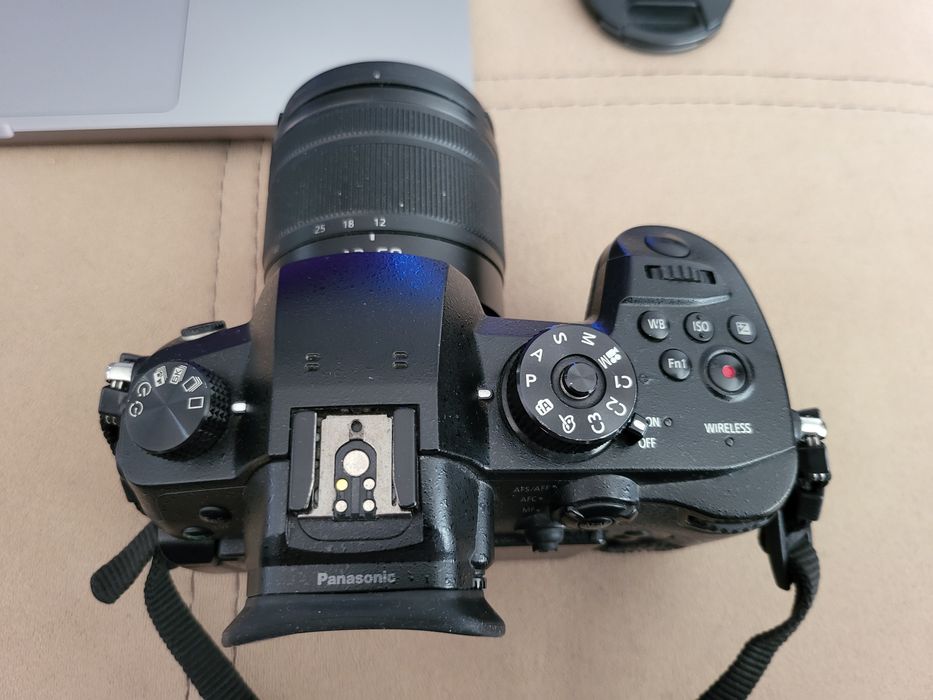 Panasonic Gh5 c Lumix 12-60mm перфектен