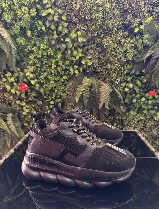 Versace Chain Reaction