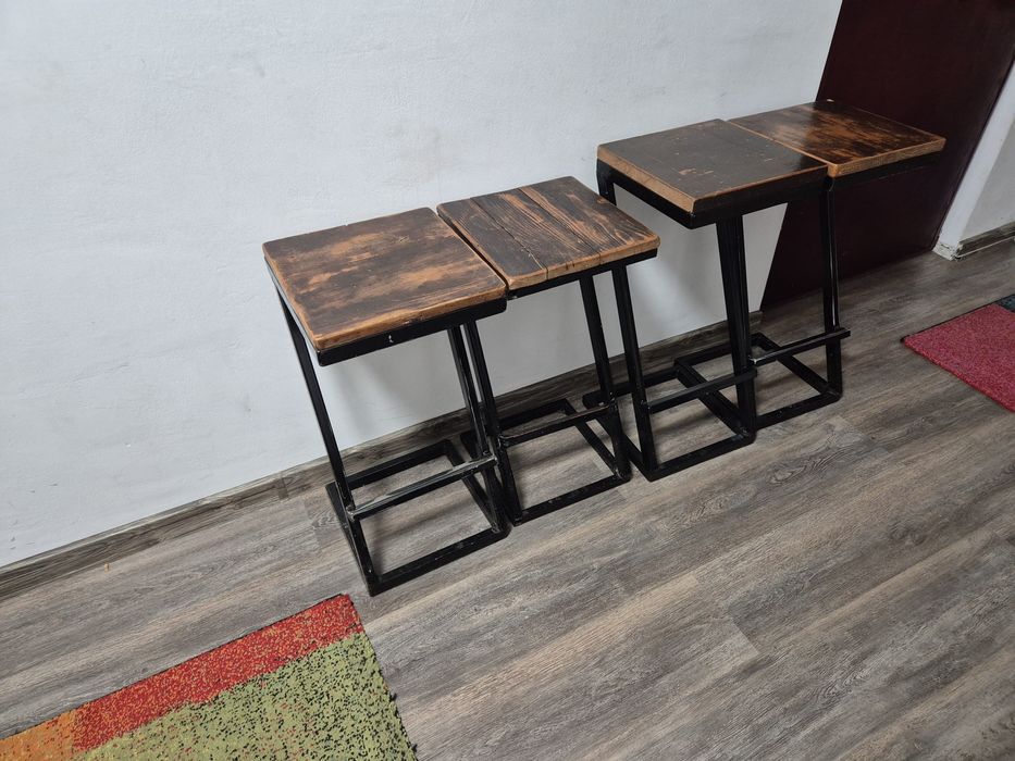 Scaune de bar foarte rezistente
