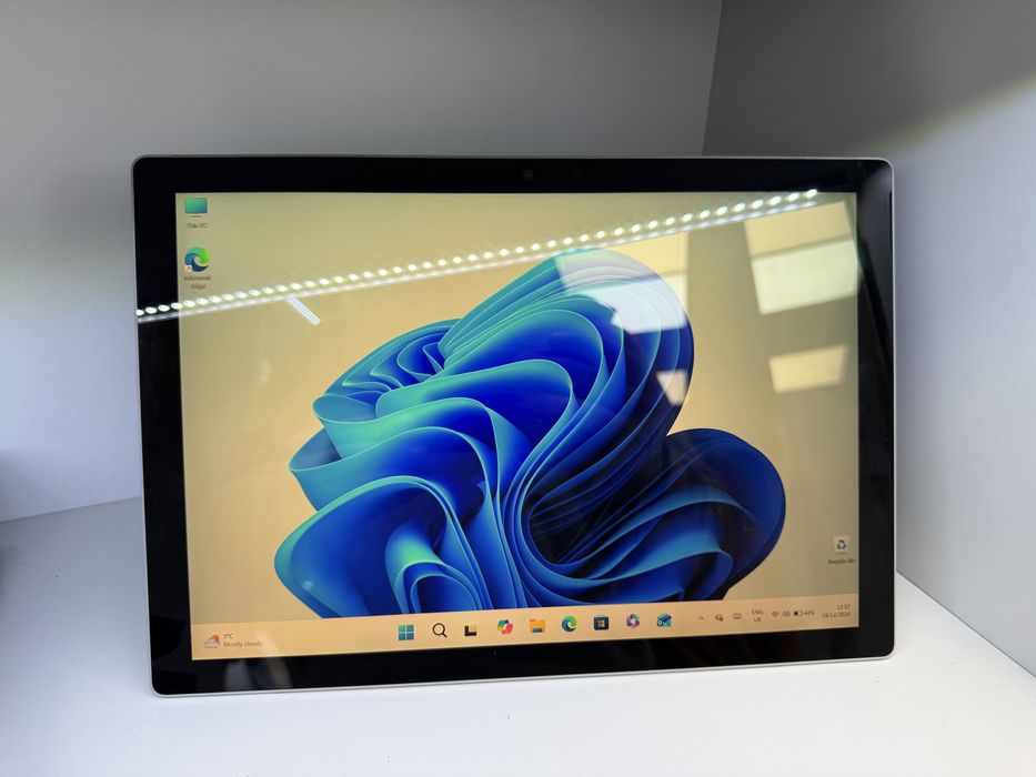 Microsoft Surface Pro 7