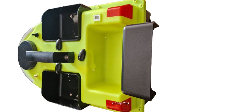 Z6 - лодка за захранка с GPS