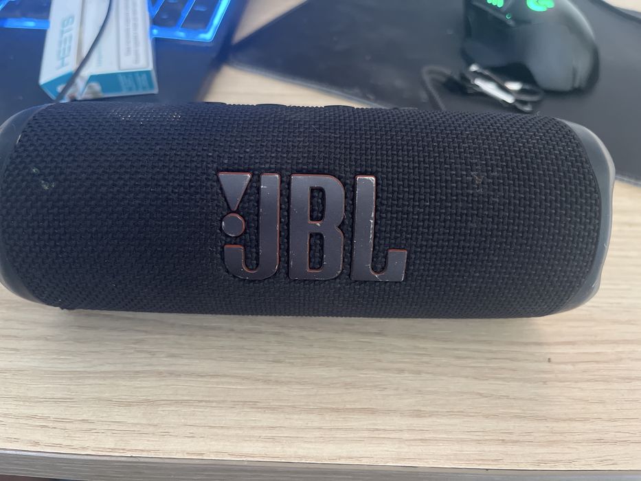 JBL flip 6 колона