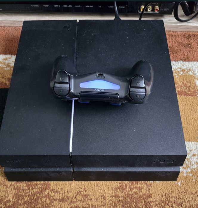PS4 Modat 1Tb, Accesorii