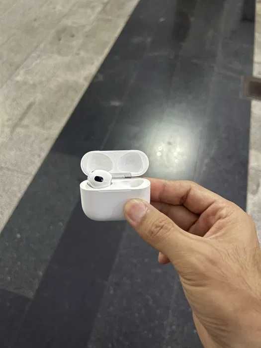 Airpods 3 чап томони оригинал