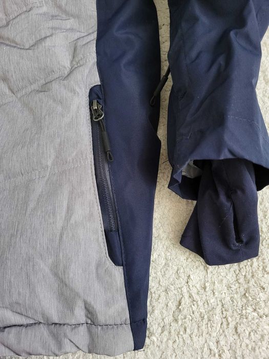Geaca ski  - Noua - masura S/M -160 lei