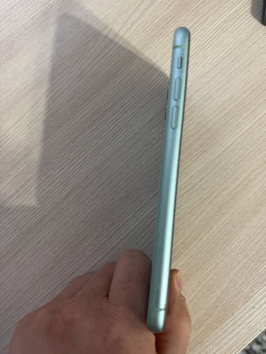 Iphone 11  в хорошем состоянии, ашылмаган