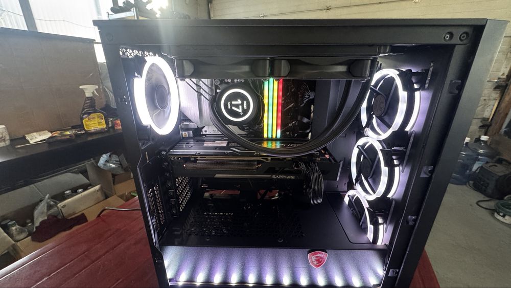 Vand  super PC Gaming - schimb cu KORG PA 1000