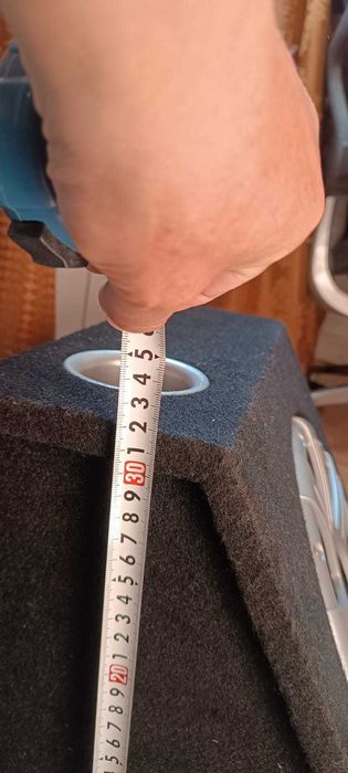 Сабвуфер в машину б\у