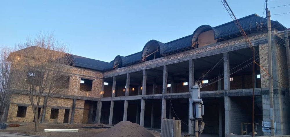 Ку́конлик усталар Том Ёпамиз ва нолдан Уй курамиз