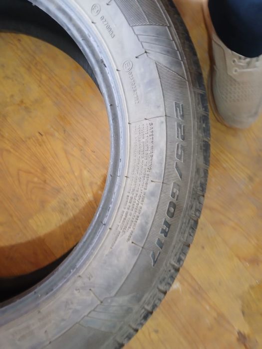 Продам зимние Шины 225/60R17
