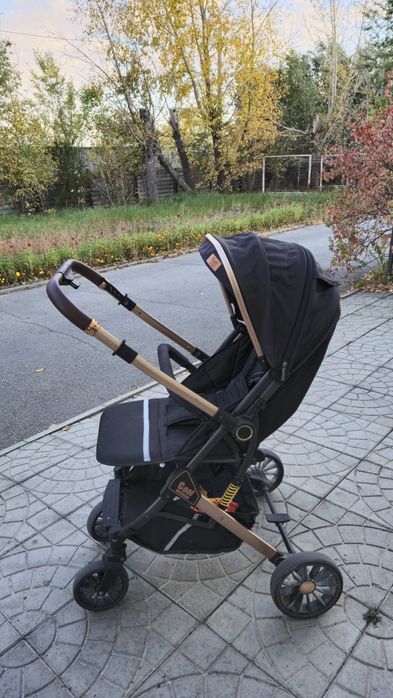 Продам коляску летняя