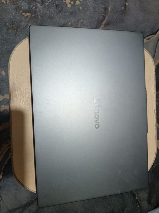 Продам ноутбук lenovo