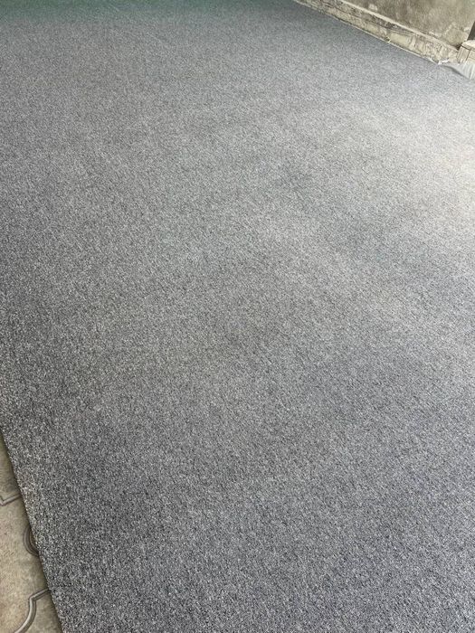 Kavrolan odnatoniy (Ковролан однатоний)