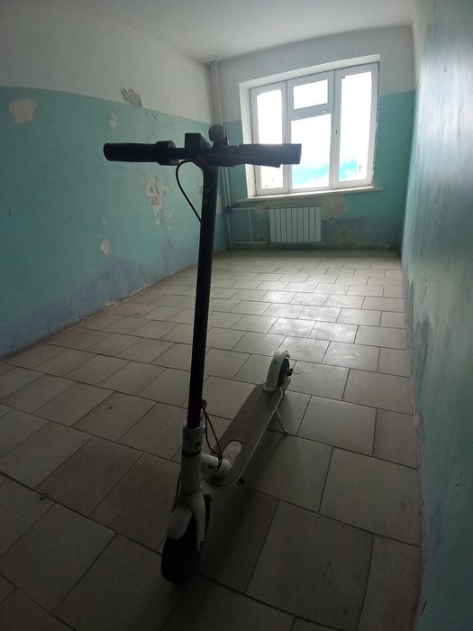 Электросамокат m365