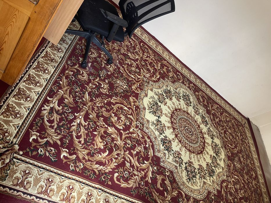 Яхши холатда гиламлар