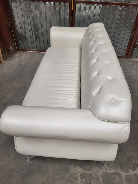 Canapea  imitație piele