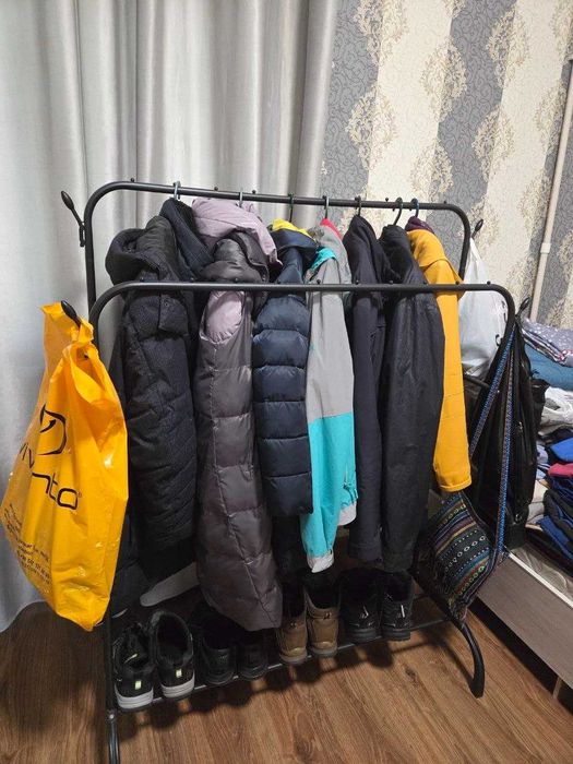 Напольная вешалка для одежды и обуви