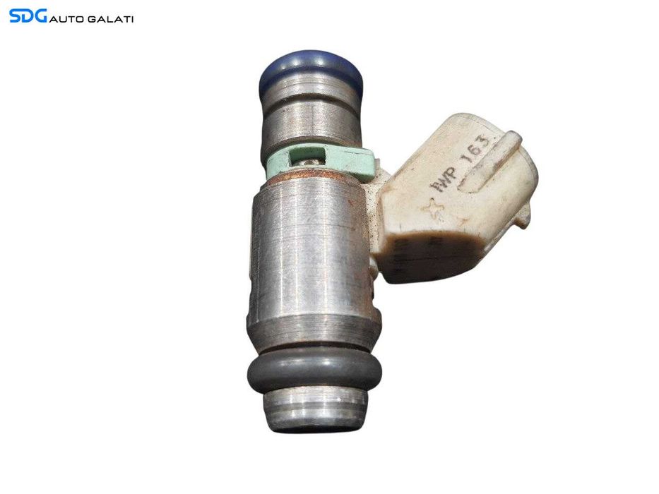 Injector Volkswagen Golf 4 1.4 Benzina 2000 - 2006 Cod 036031AC [N3258]