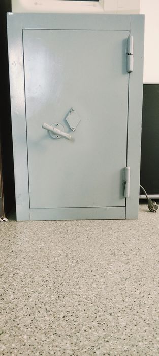 Продается сейфы советский