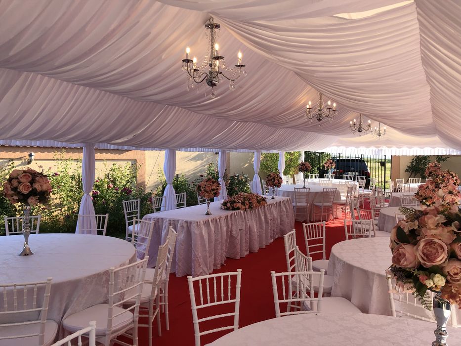 Vand corturi evenimente SH complet utilate si echipate