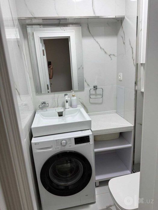 *Ц-2 3ком квартира.Алайский,Метро Минор,17 школа,Финансовый институт