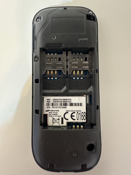 Telefoane cu butoane: F2, Samsung, Konrow, Echo First