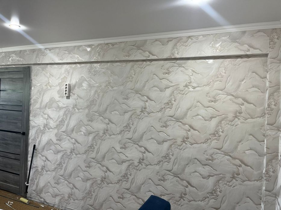 Поклеим обои за рулон 8000