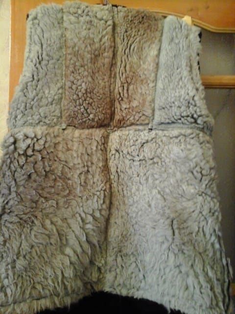 Жилетка дублёнка  продам