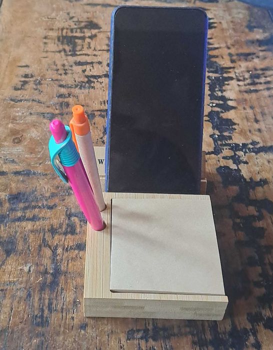 календар вечен с поставка за телефон 2 химикалки хартиено кубче бамбук