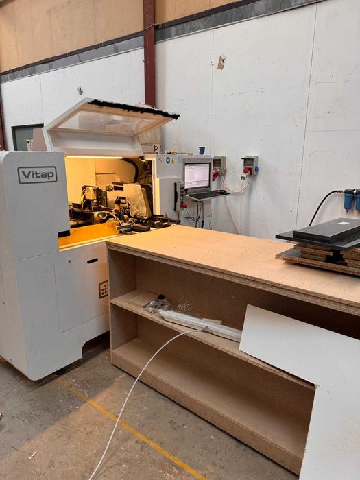CNC Vitap Point 2 debitare/gaurire PAL/MDF