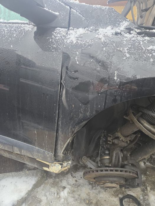 Vand Megan 3 avariat