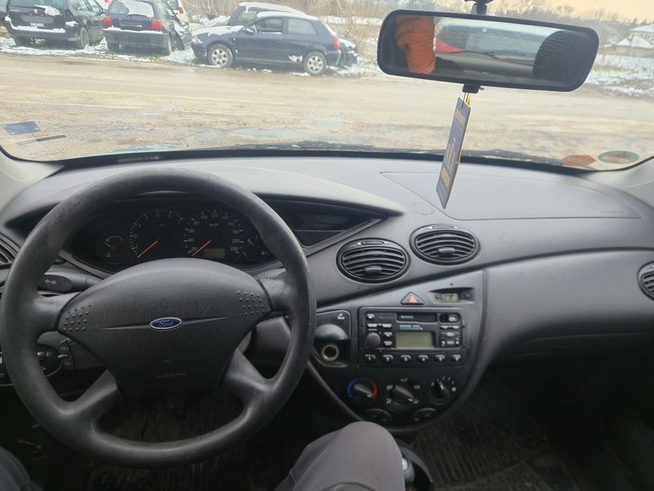 Форд фокус 1.4 бензин НА ЧАСТИ