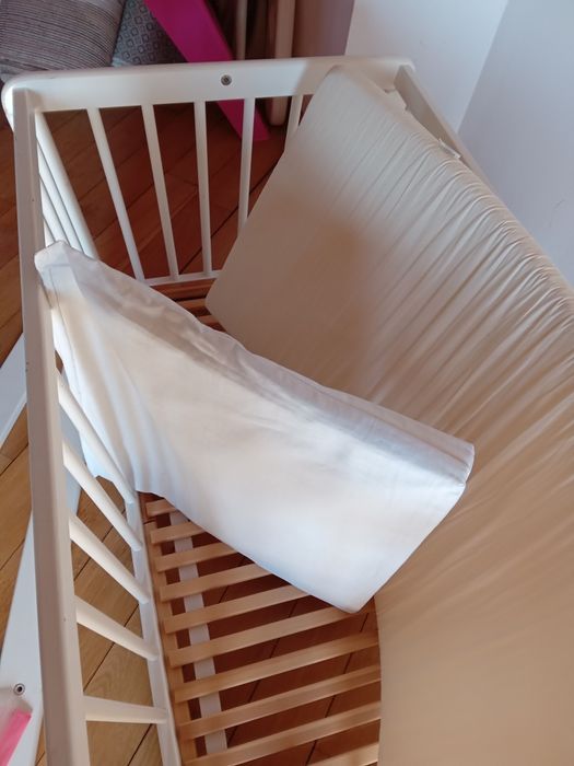 Бебешко легло , матрак от алое вера