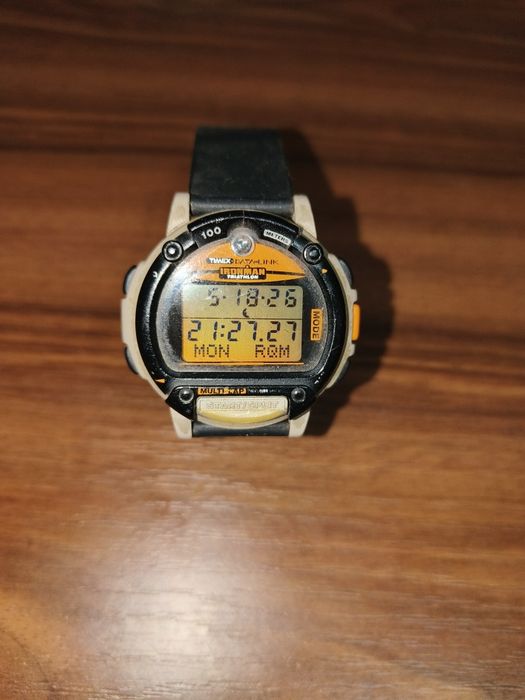 Vând ceas Timex Ironman Data Link100M